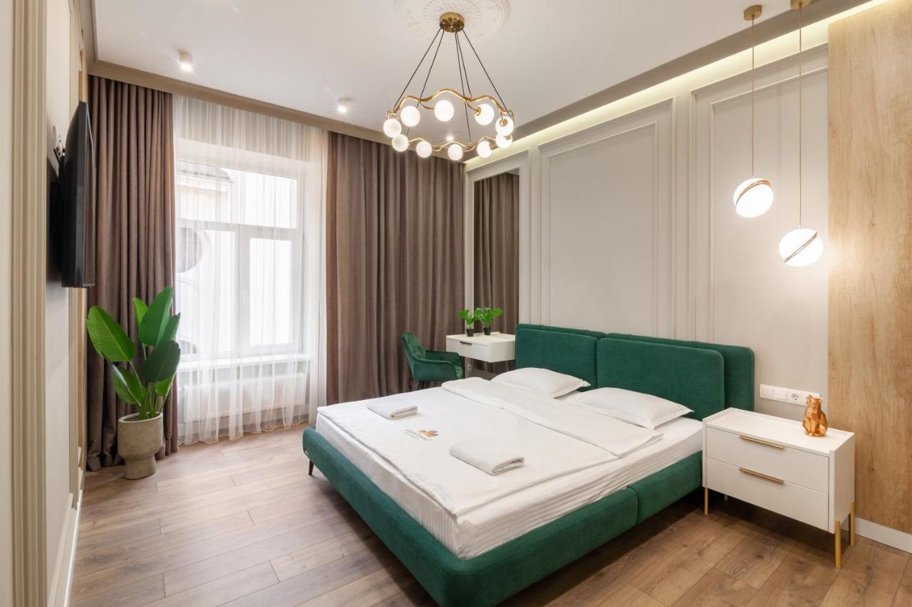 Apartment Leogrand Vip Apartments On Lesi Ukrainky 7 *