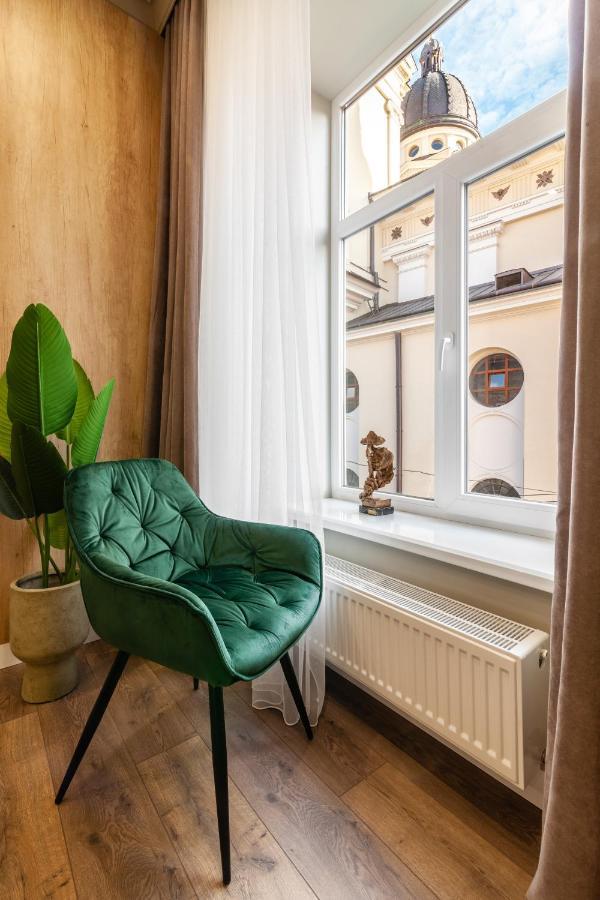 Apartment Leogrand Vip Apartments On Lesi Ukrainky 7 Lviv